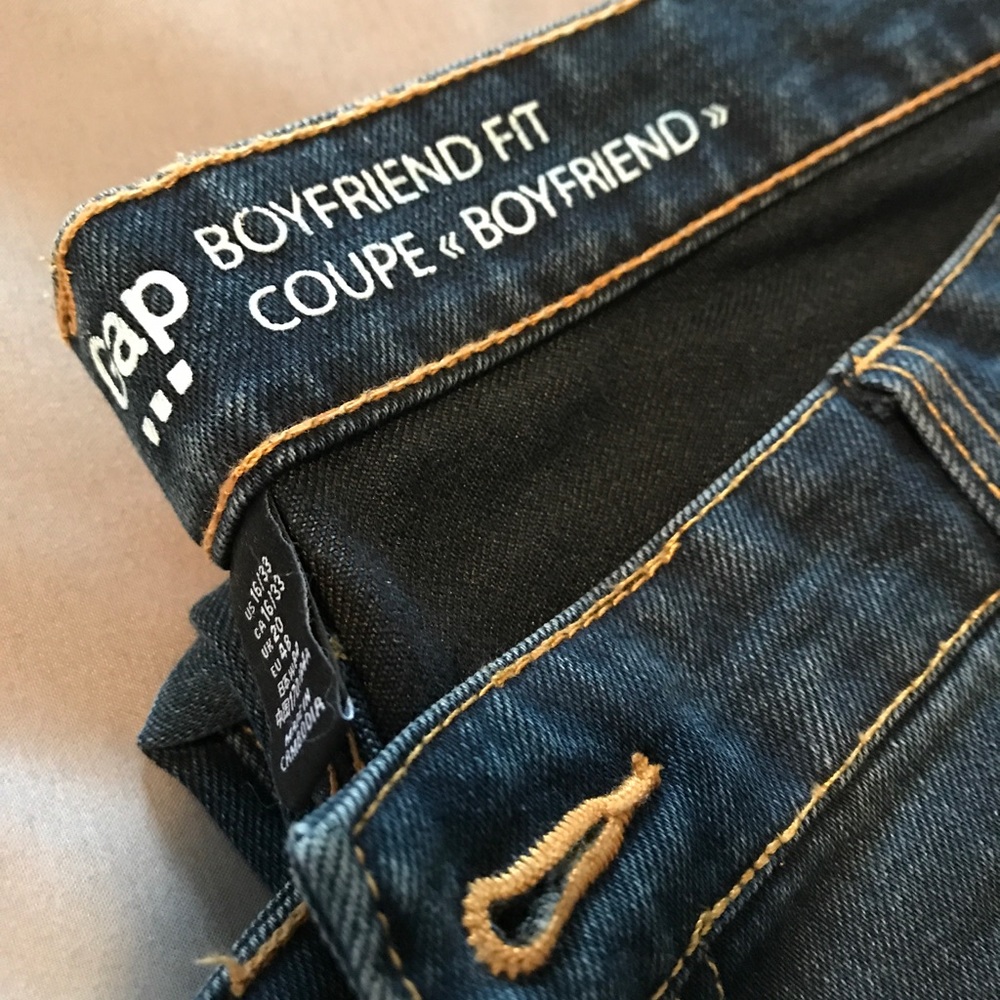 GAP boyfriend fit jeans